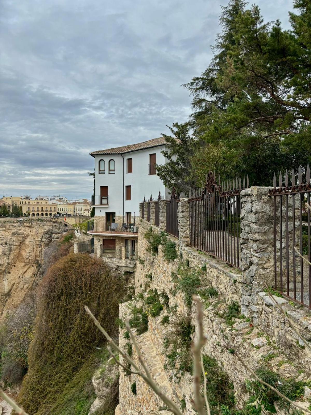 Gav Mondragon Apartamento Ronda Exterior foto